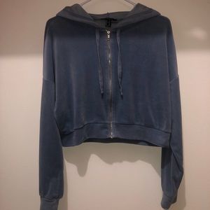Forever 21 soft baby blue cropped zip up